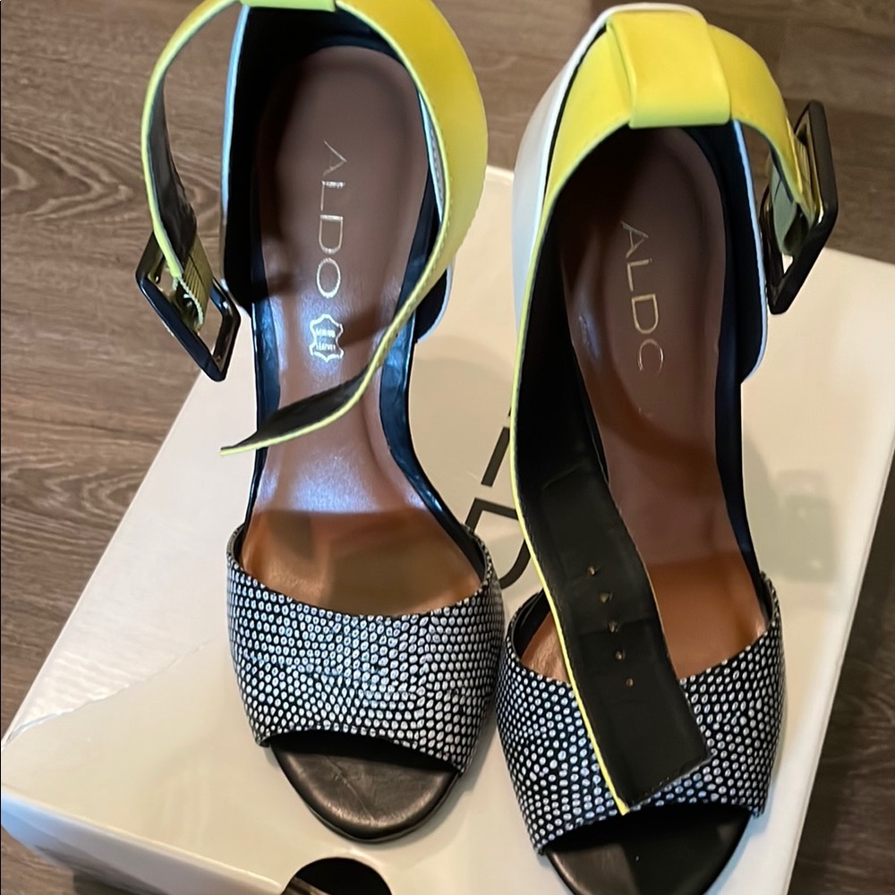 Aldo Yellow and Black Heels for a Fashion-Forward Look
